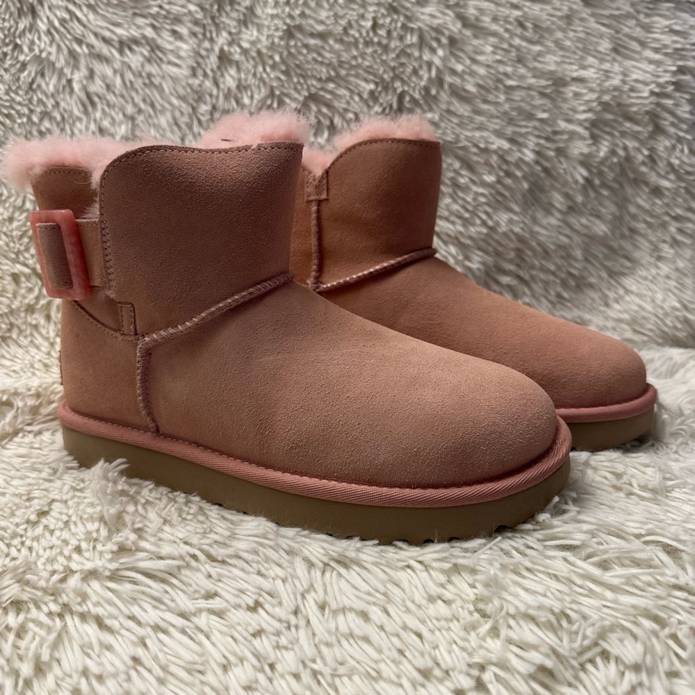 UGG Mini Bailey Fashion Buckle boots